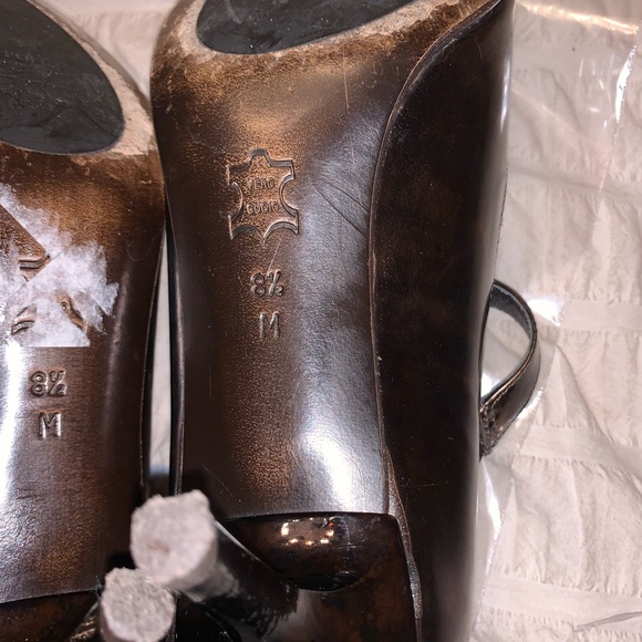 Donald J Pliner bronze woman’s open toe Mary Jane shoes size 8.5 - Picture 14 of 14